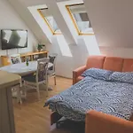 Comfortable With Mountain View - One Bedroom