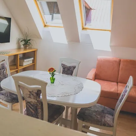 Appartamento Comfortable With Mountain View - One Bedroom