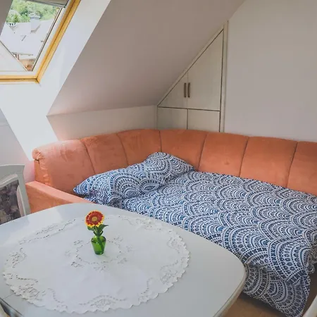 Comfortable With Mountain View - One Bedroom Apartment Bovec