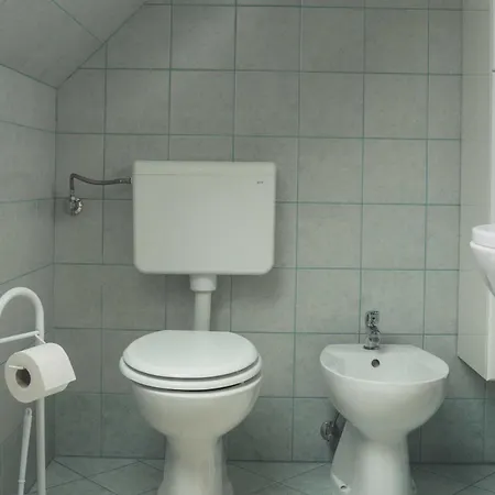 Comfortable With Mountain View - One Bedroom Apartman Bovec