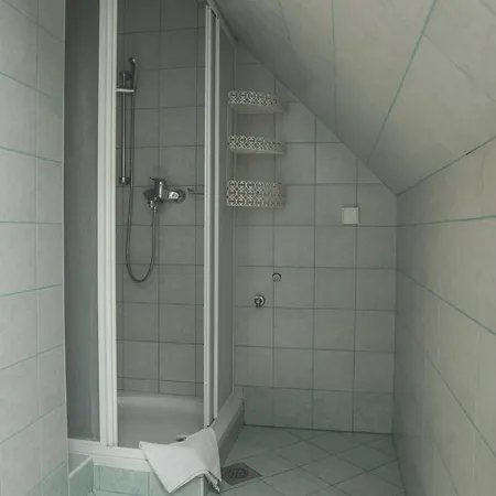 Comfortable With Mountain View - One Bedroom