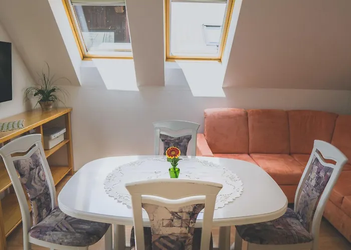 Apartman Comfortable With Mountain View - One Bedroom *