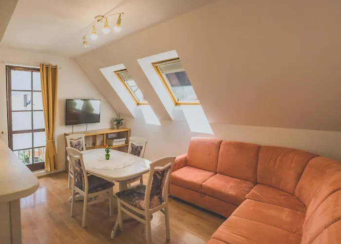 Apartment Comfortable With Mountain View - One Bedroom *