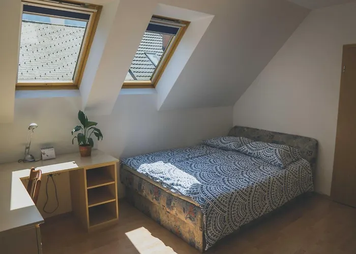 Comfortable With Mountain View - One Bedroom