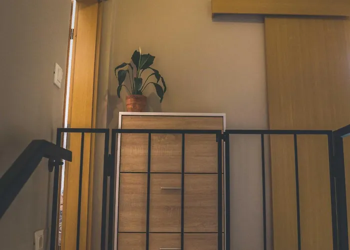 Apartment Comfortable With Mountain View - One Bedroom